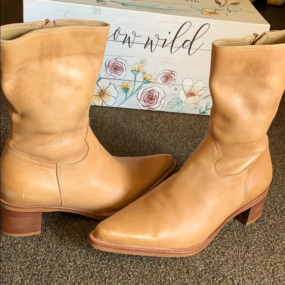 Steve Madden Rocco Upper Leather Boots 